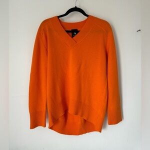 Van Kukil Kashmir cashmere size small orange women’s sweater.